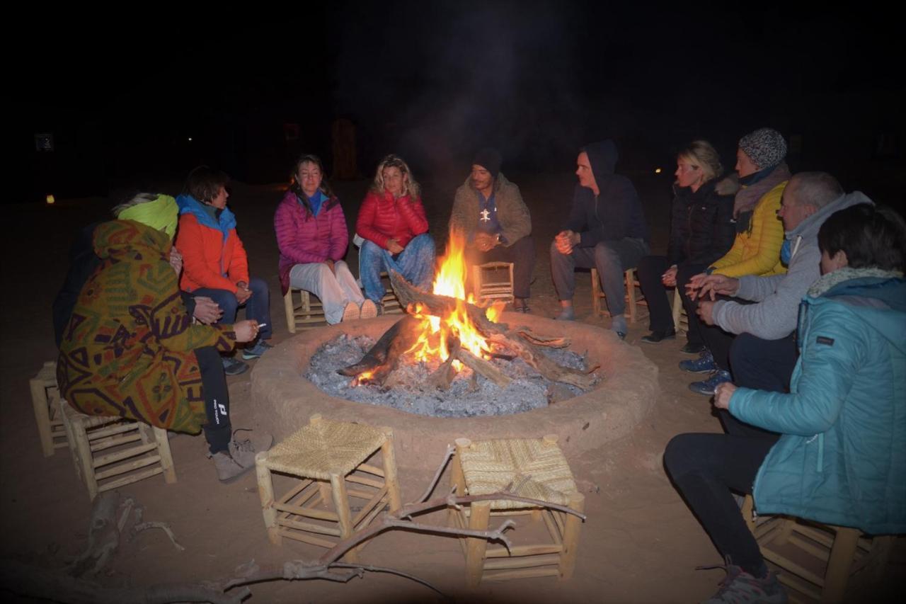 Camp Mbark Authentic Hotel M'Hamid Bagian luar foto