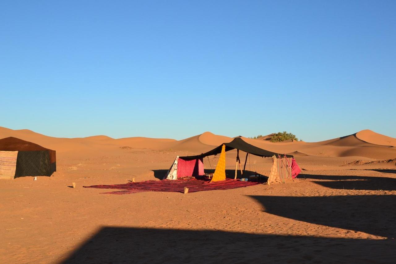 Camp Mbark Authentic Hotel M'Hamid Bagian luar foto